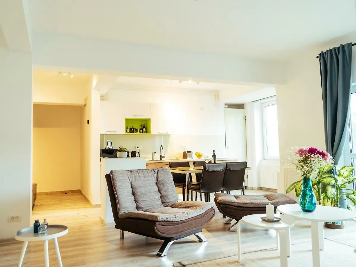 Bright And Spacious Central Apartment- Piata Amzei Bucharest 0*,