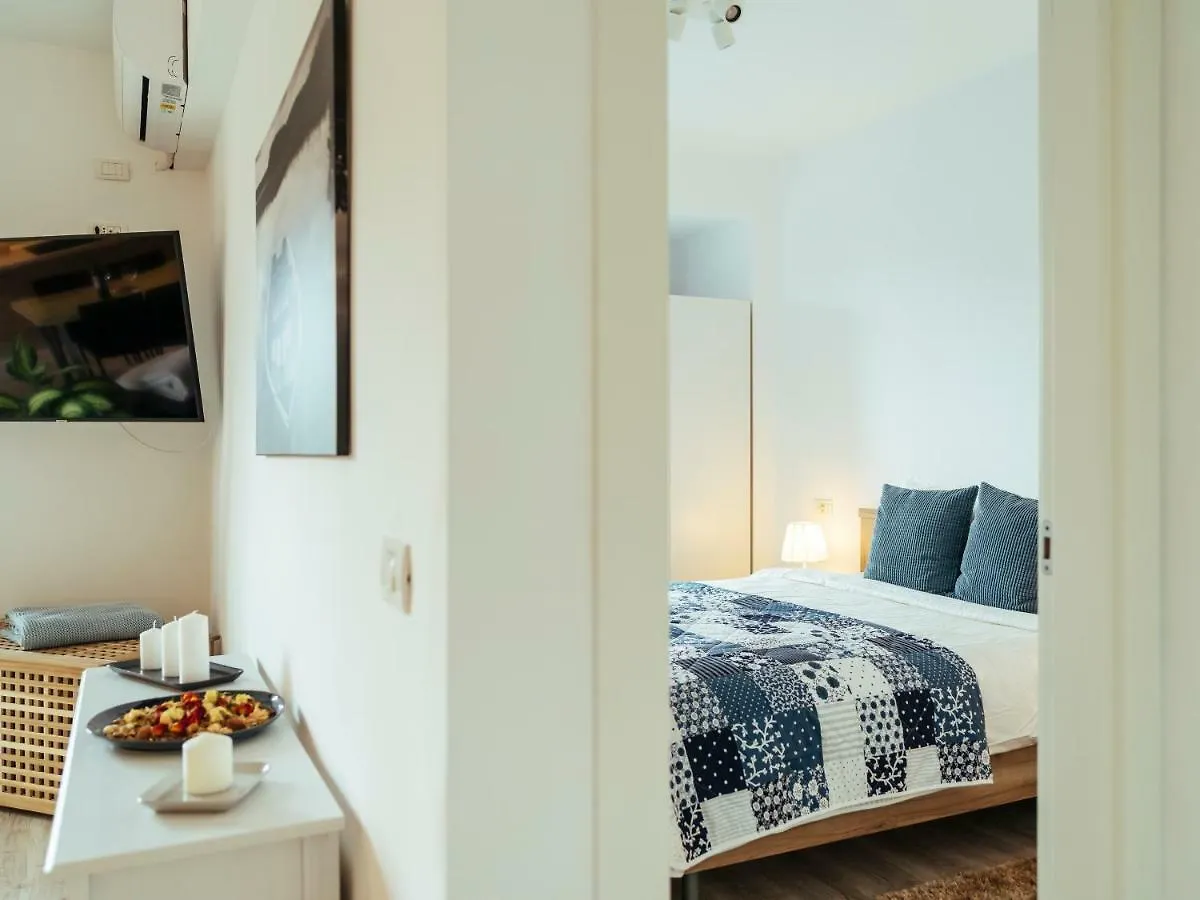 Bright And Spacious Central Apartment- Piata Amzei Bucharest Apartment