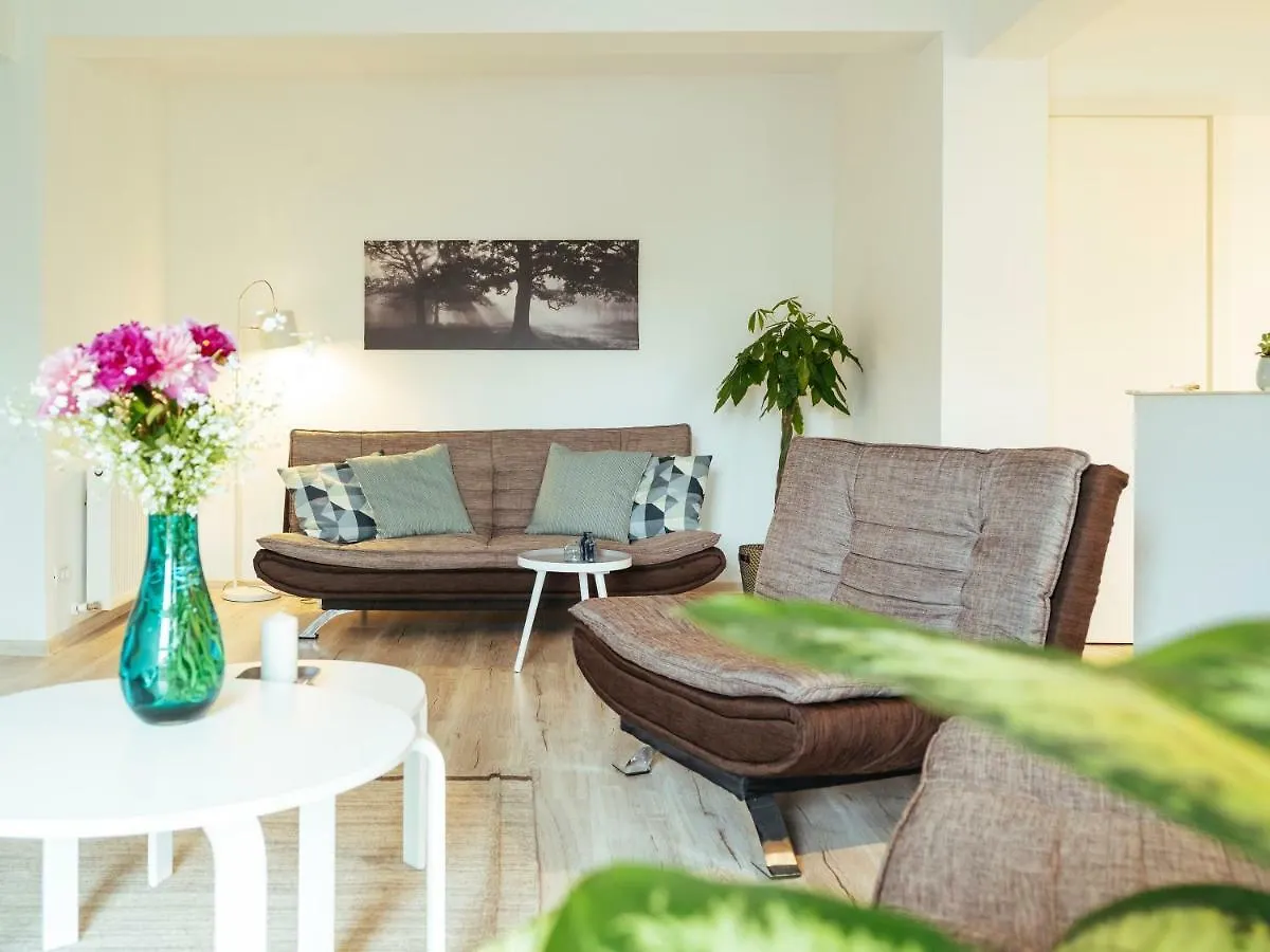 Bright And Spacious Central Apartment- Piata Amzei Bucharest Apartment