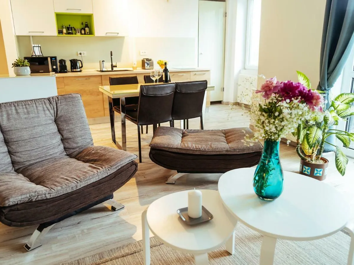 Bright And Spacious Central Apartment- Piata Amzei Bucharest Apartment
